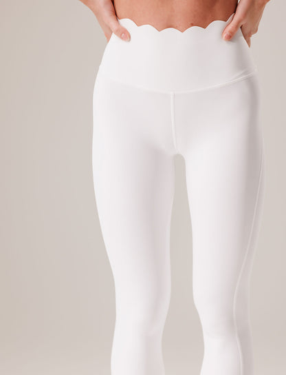 Retuusid LUCIA - white