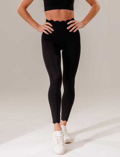 Retuusid LUCIA - black