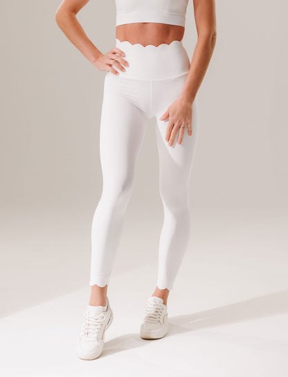 Retuusid LUCIA - white