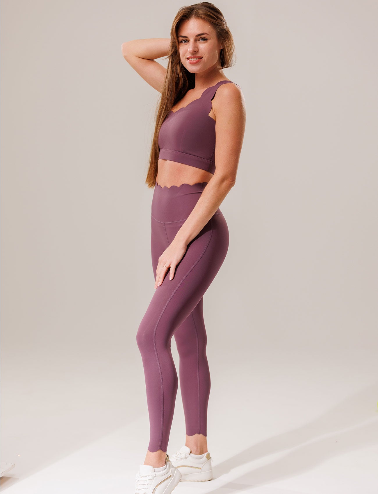 Spordirinnahoidja LAURA - purple